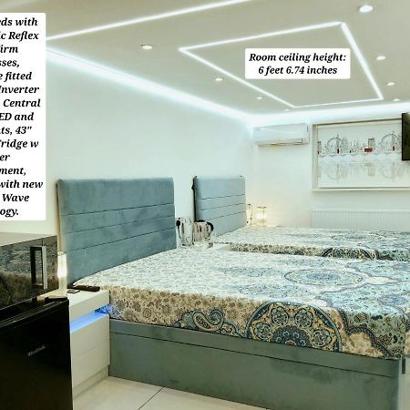Air Conditioned Modern Double Bed Room With Private Attached Bathroom - Free Parking - Near London Heathrow Airport & Southall Broadway Ngoại thất bức ảnh